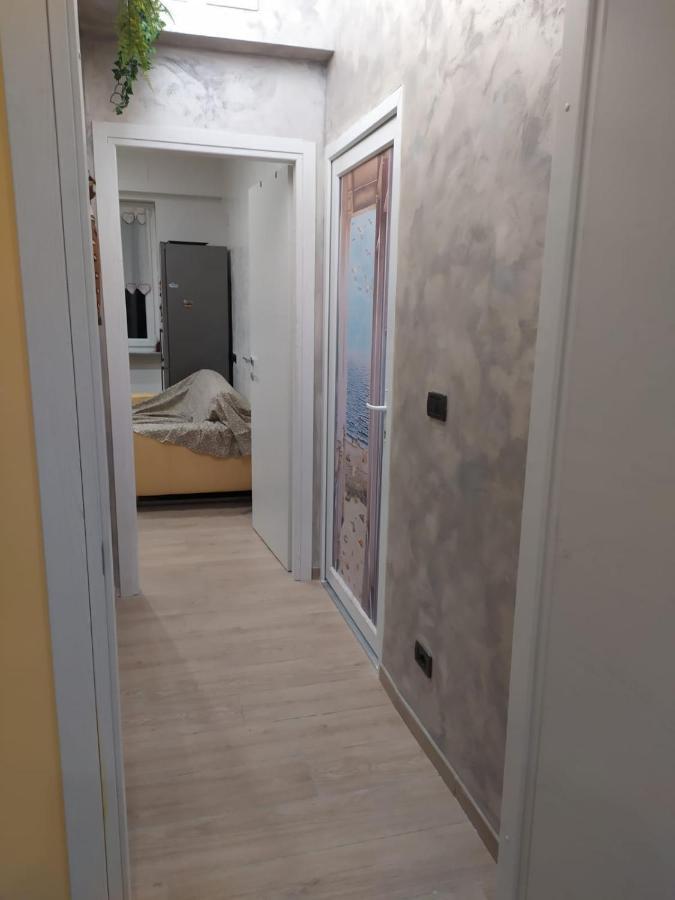 Oparavisegenova Buitenkant foto